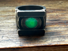 Load image into Gallery viewer, "Lanterns" Ring with Glow center
