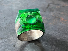 Load image into Gallery viewer, GL Movie Ring v2 w/ glow center