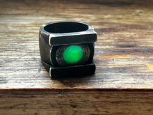 Load image into Gallery viewer, "Lanterns" Ring with Glow center