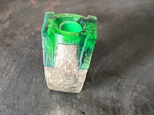 Load image into Gallery viewer, GL Movie Ring v2 w/ glow center
