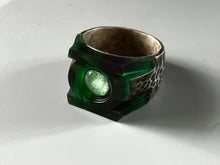 Load image into Gallery viewer, GL Movie Ring w/ glow center
