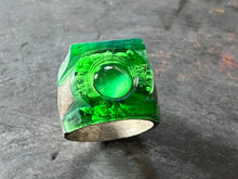 Load image into Gallery viewer, GL Movie Ring v2 w/ glow center
